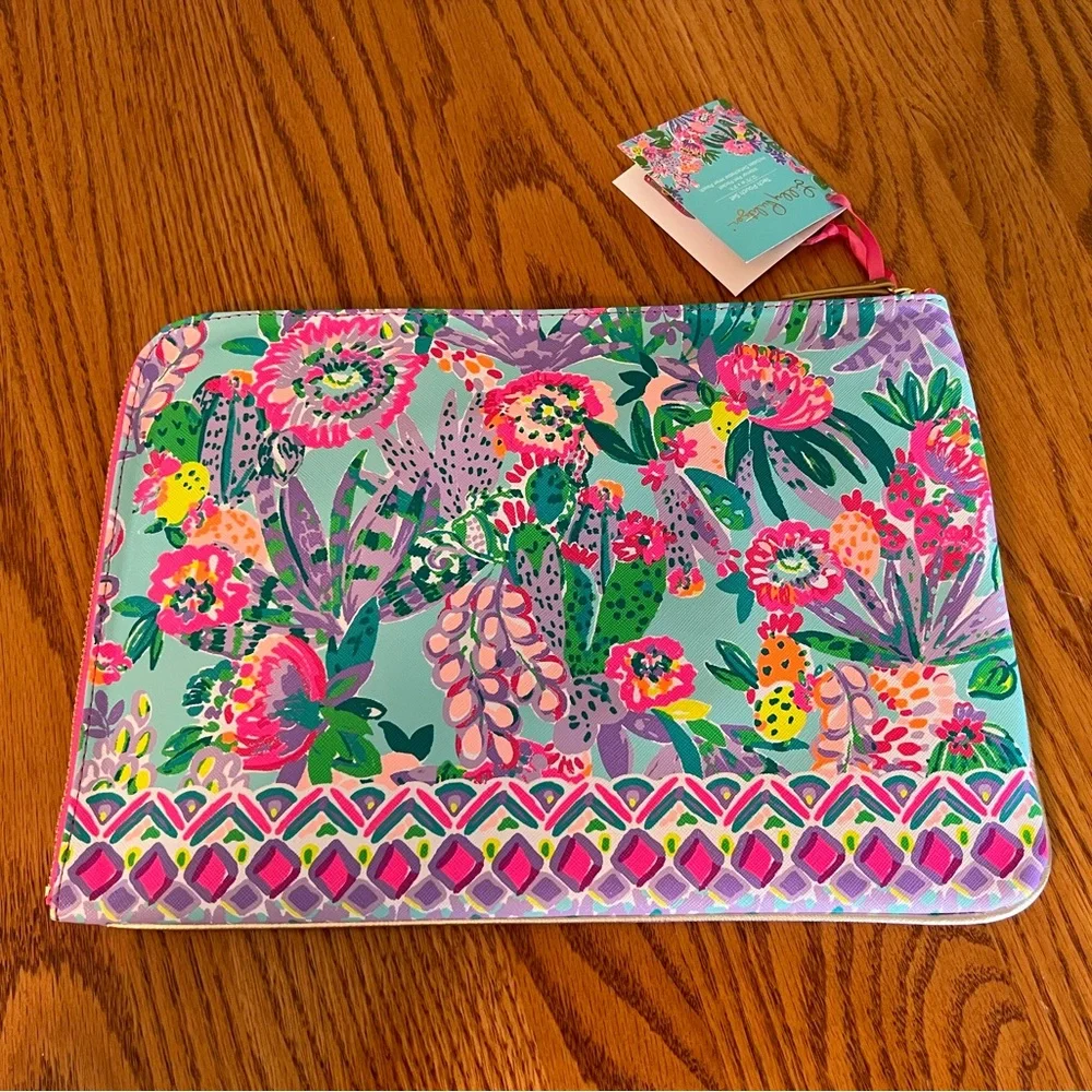 NWT Lilly Pulitzer Tech Pouch Set 2 PC Padded Laptop Case Zip Me and My Zesty